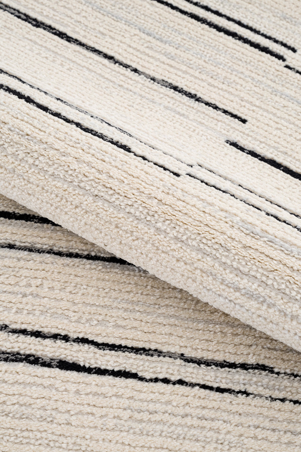 Calvin Klein Odense A2064C Krem Siyah Halı