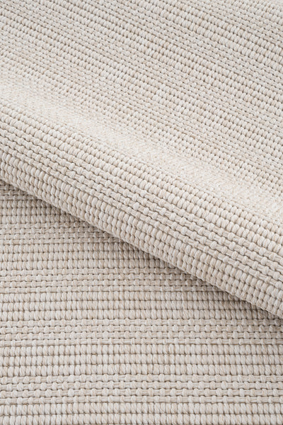 Calvin Klein Opus Krem Halı B3785A