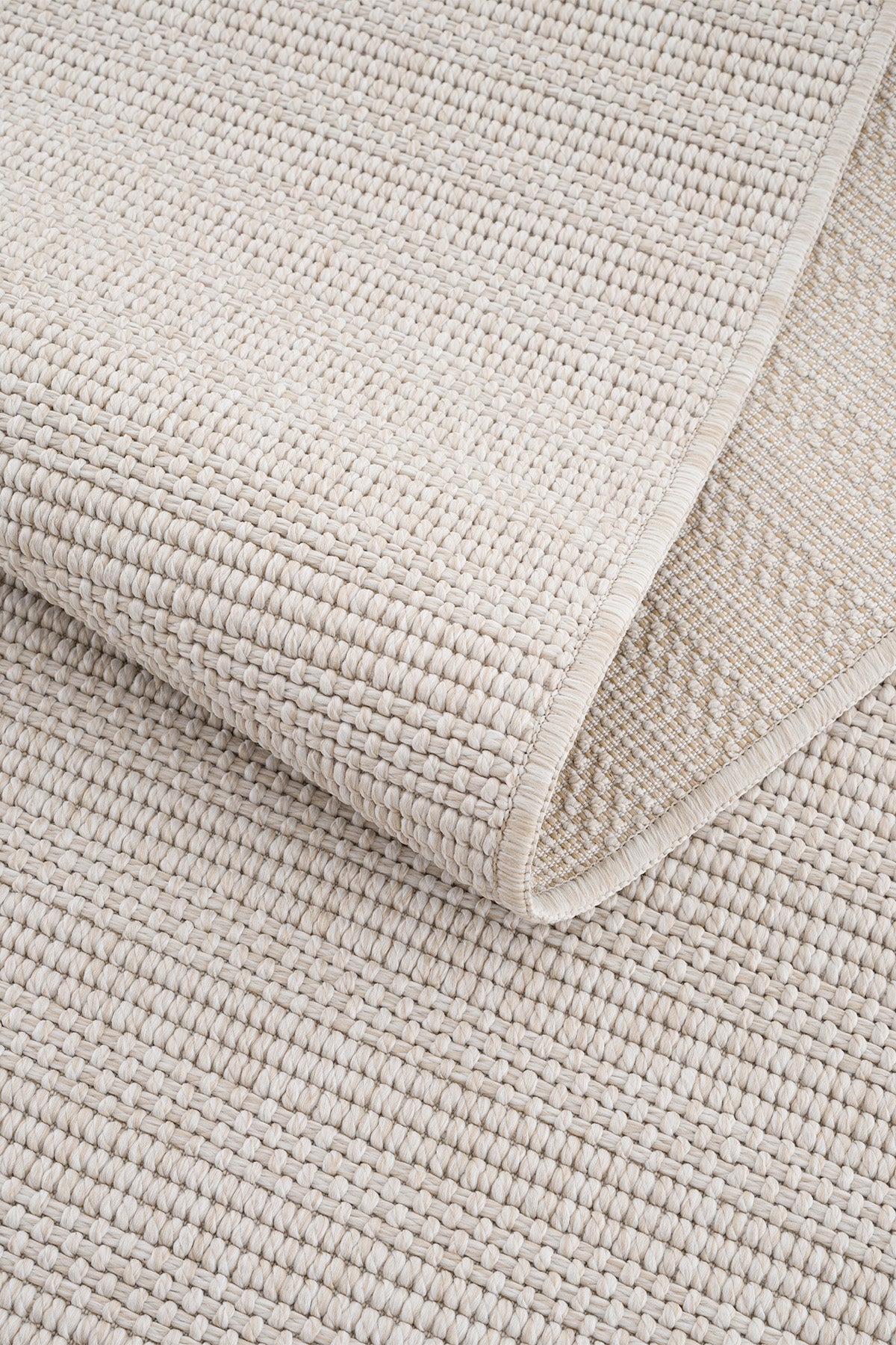 Calvin Klein Opus B3785A Krem Halı