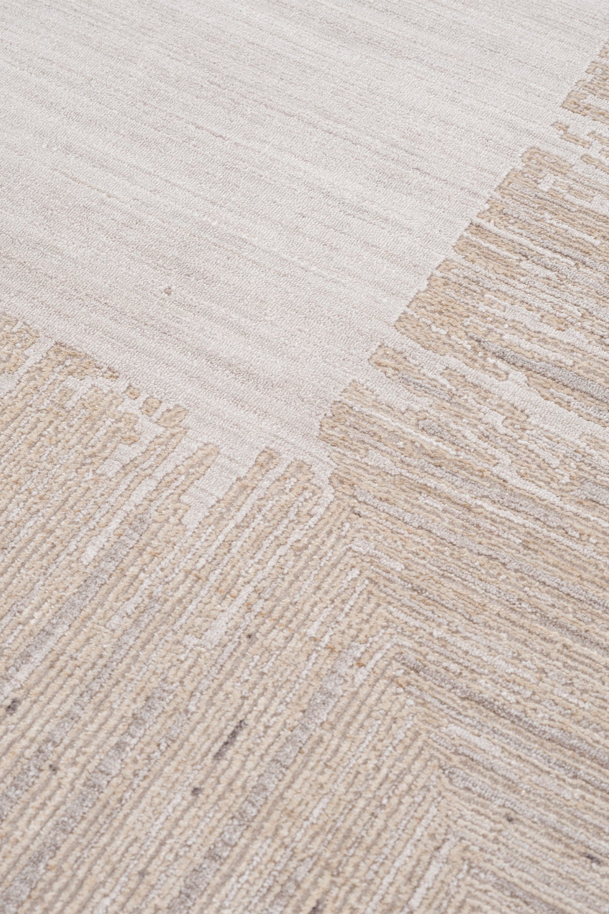 Calvin Klein Passages A3491E Gri Vizon Halı