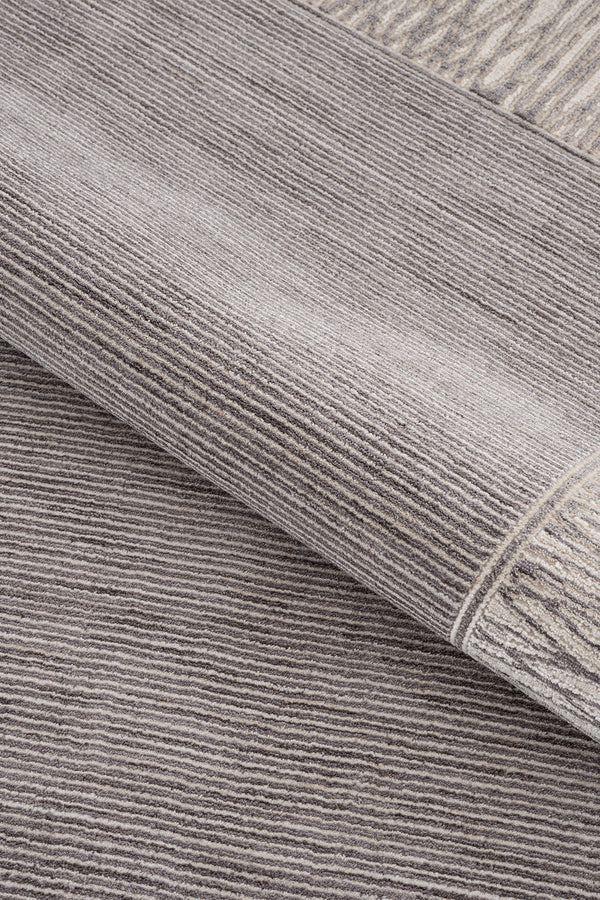 Calvin Klein Passages Gri Vizon Halı A3492E