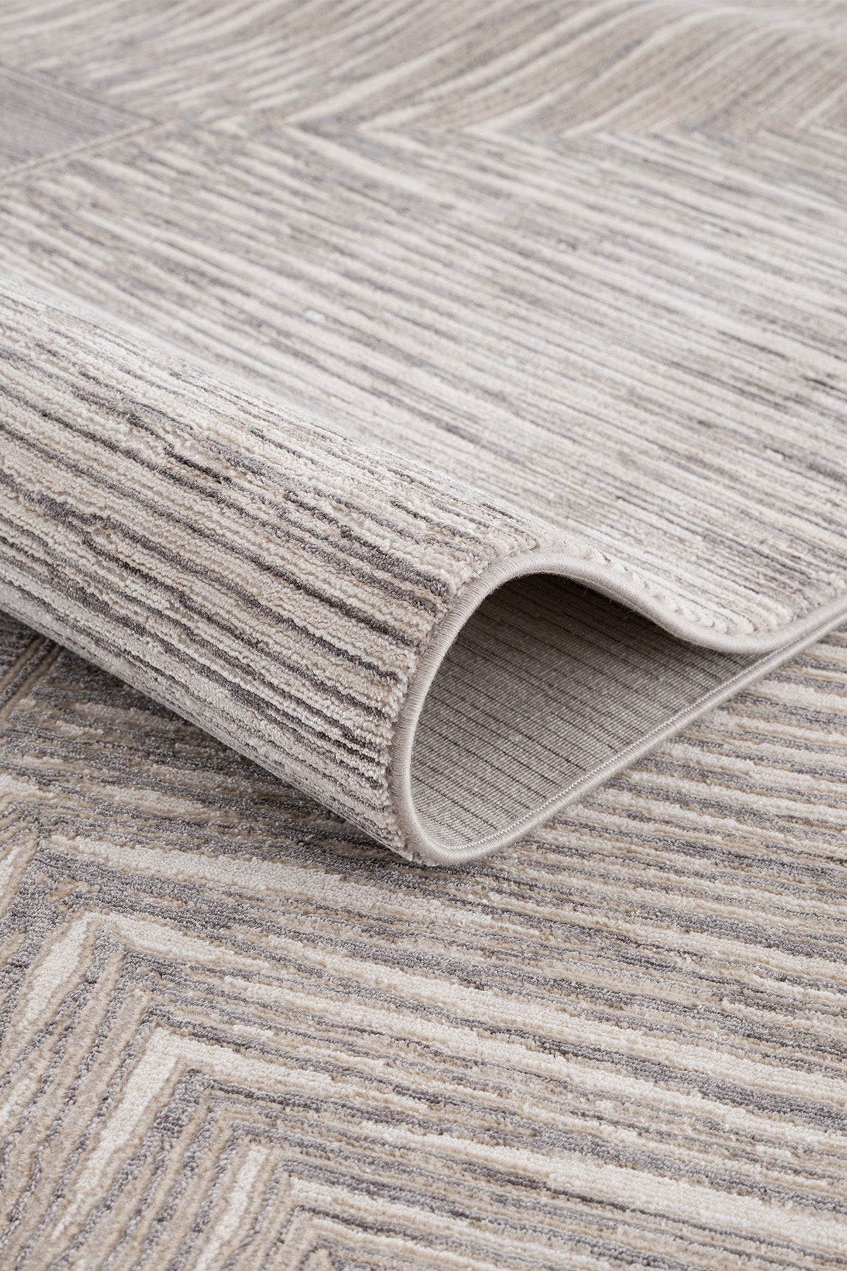 Calvin Klein Passages A3492E Gri Vizon Halı