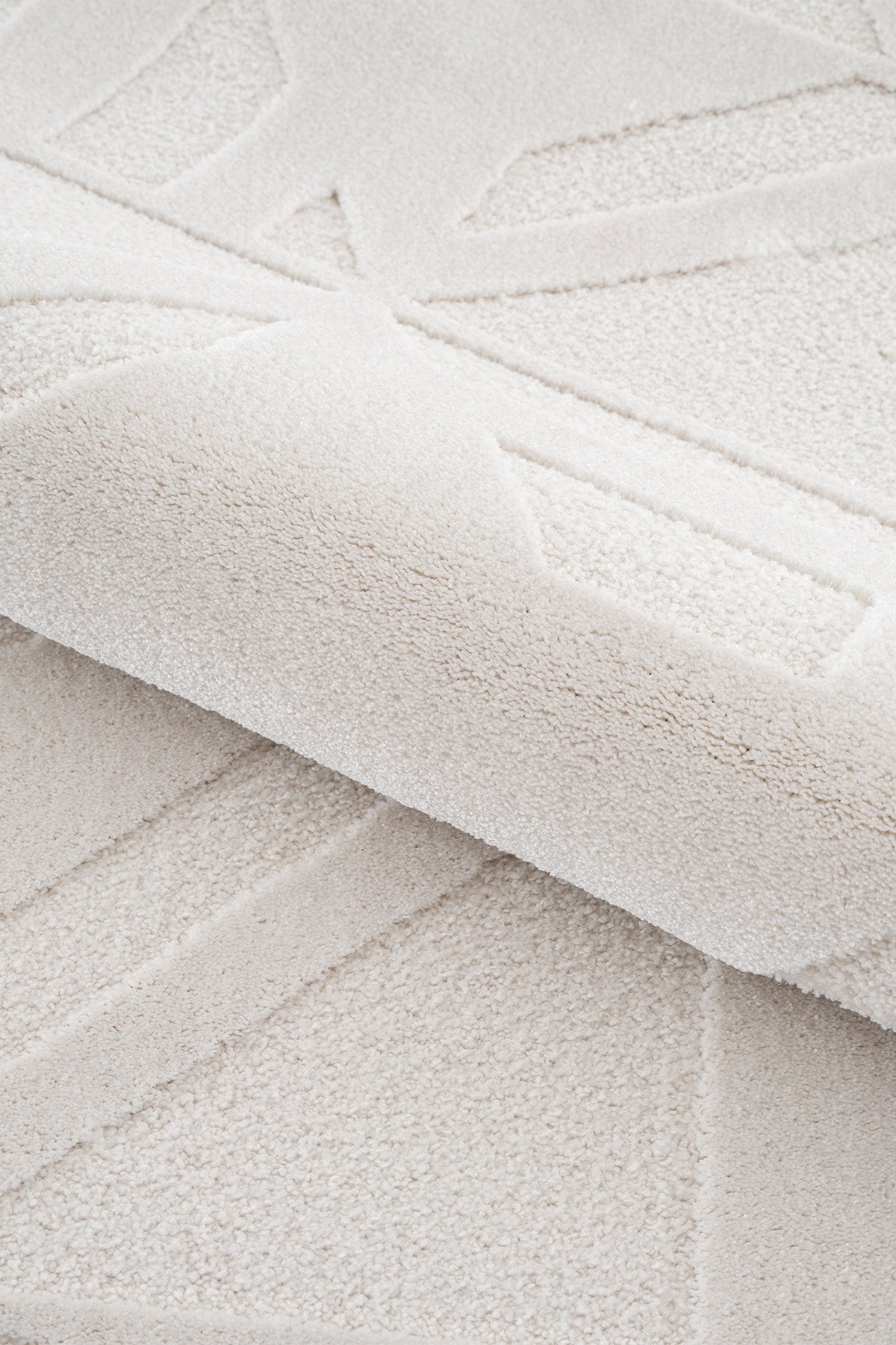 Calvin Klein Pure Lines A2380A Krem Halı