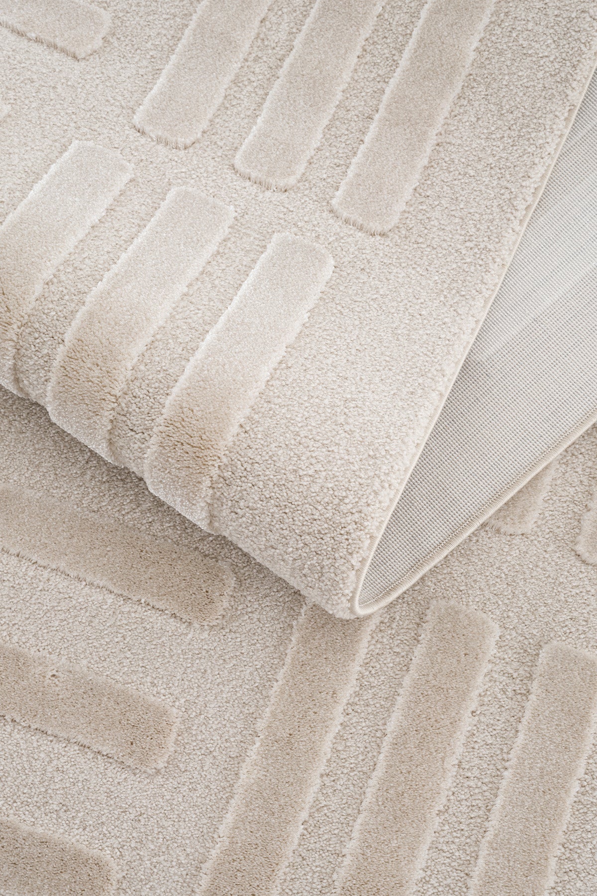 Calvin Klein Pure Lines A2383B Bej Halı