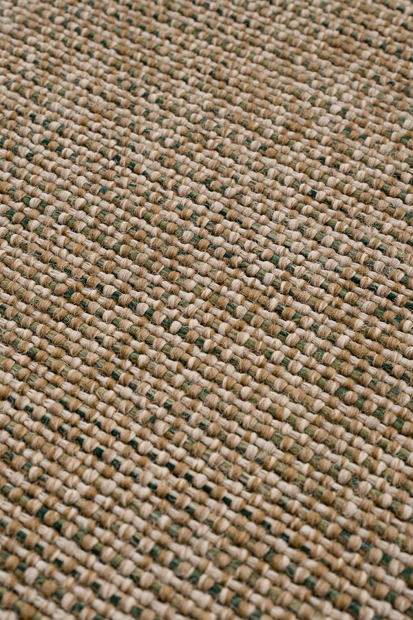 Calvin Klein Signature Bordure Bej Yeşil Halı B3622D