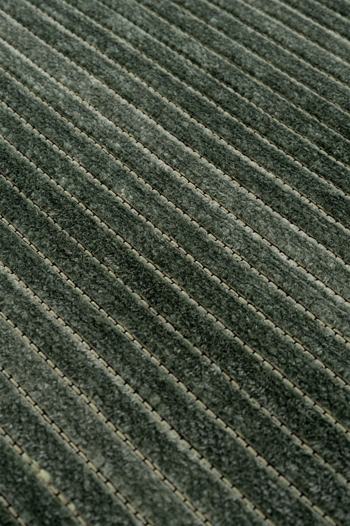 Stripe Yeşil Kaymaz Taban Kilim  33011A