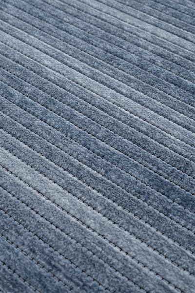 Stripe Mavi Kaymaz Taban Kilim  33013A