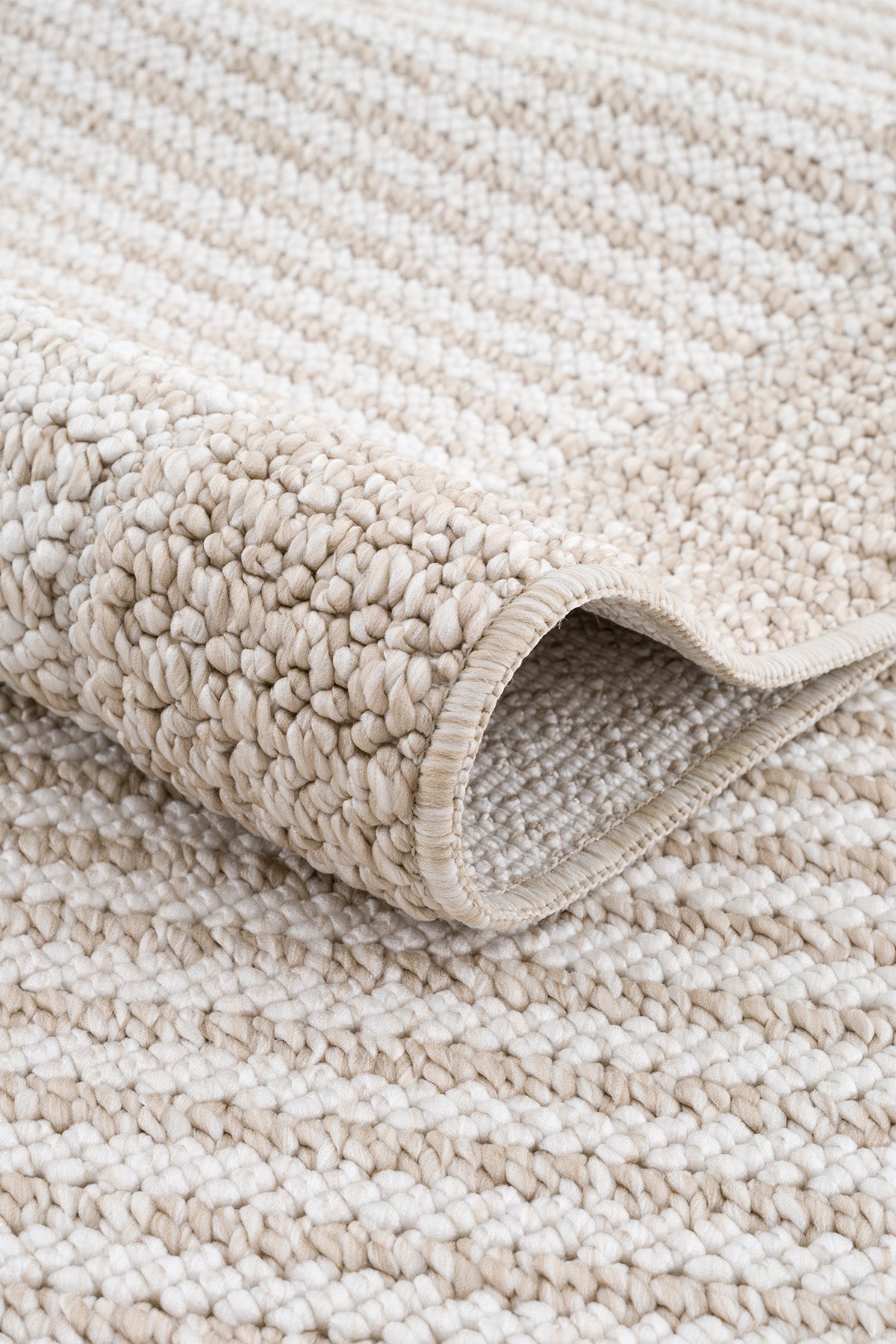 Calvin Klein Urban Luxe A2394E Vizon Halı