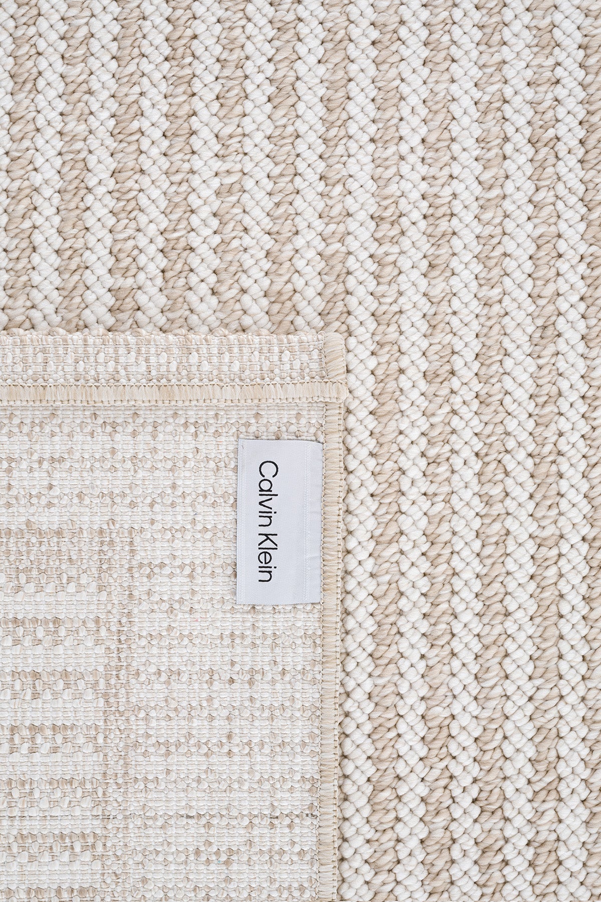 Calvin Klein Urban Luxe A2394E Vizon Halı