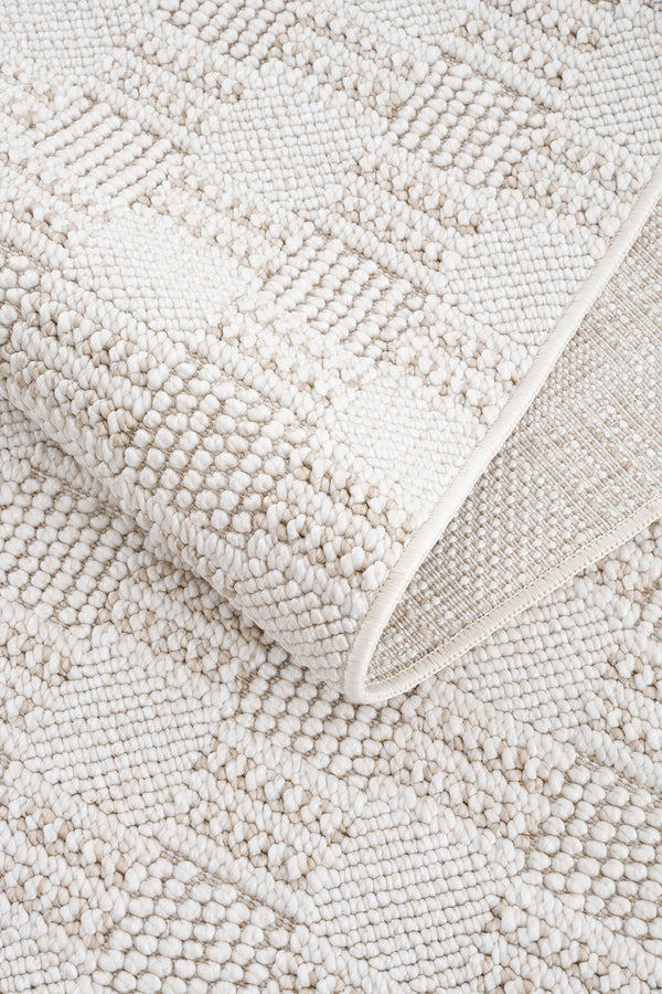 Calvin Klein Urban Luxe  Krem Vizon Halı A2398D