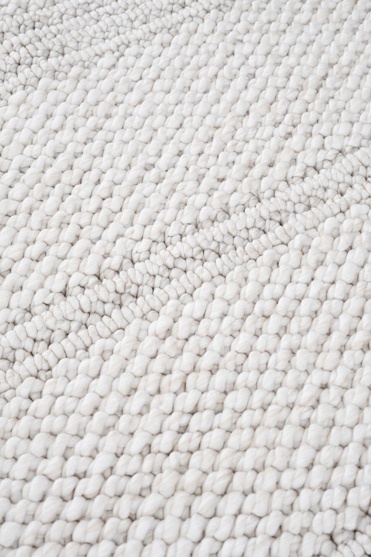 Calvin Klein Urban Luxe A2399B Krem Gri Halı