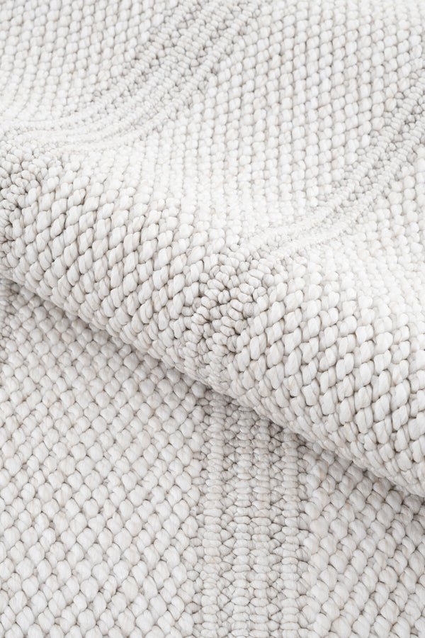 Calvin Klein Urban Luxe Krem Gri Halı A2399B