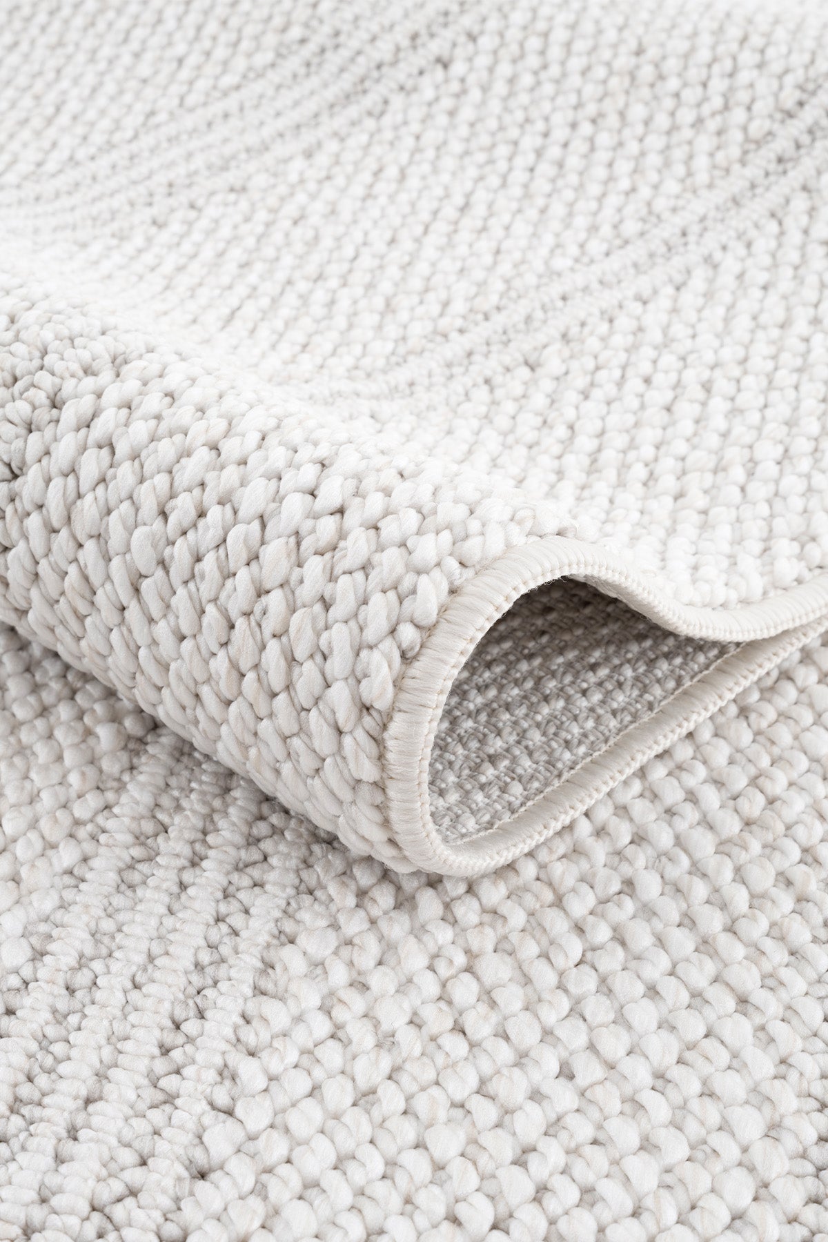 Calvin Klein Urban Luxe A2399B Krem Gri Halı