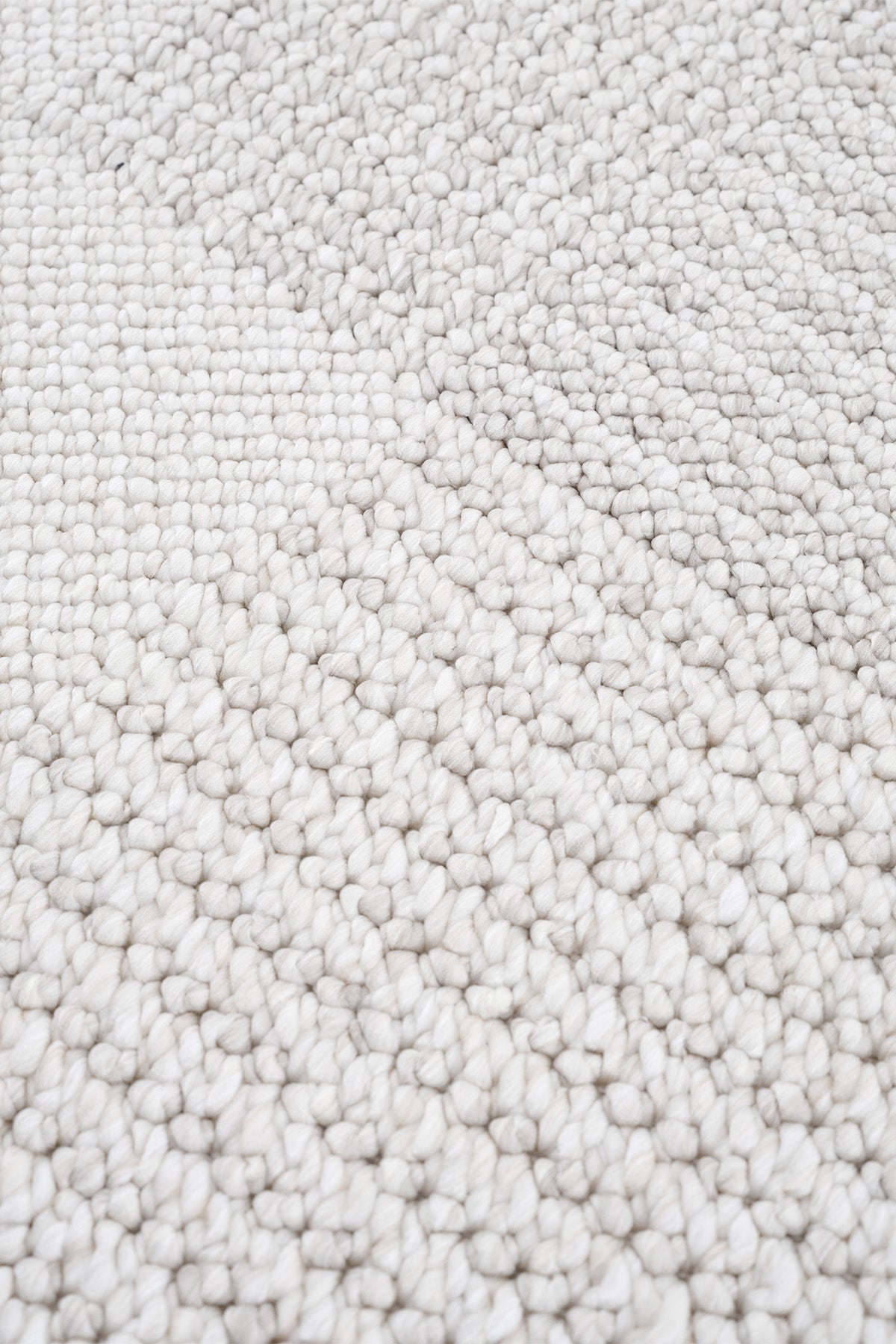 Calvin Klein Urban Luxe A2404B Krem Gri Halı