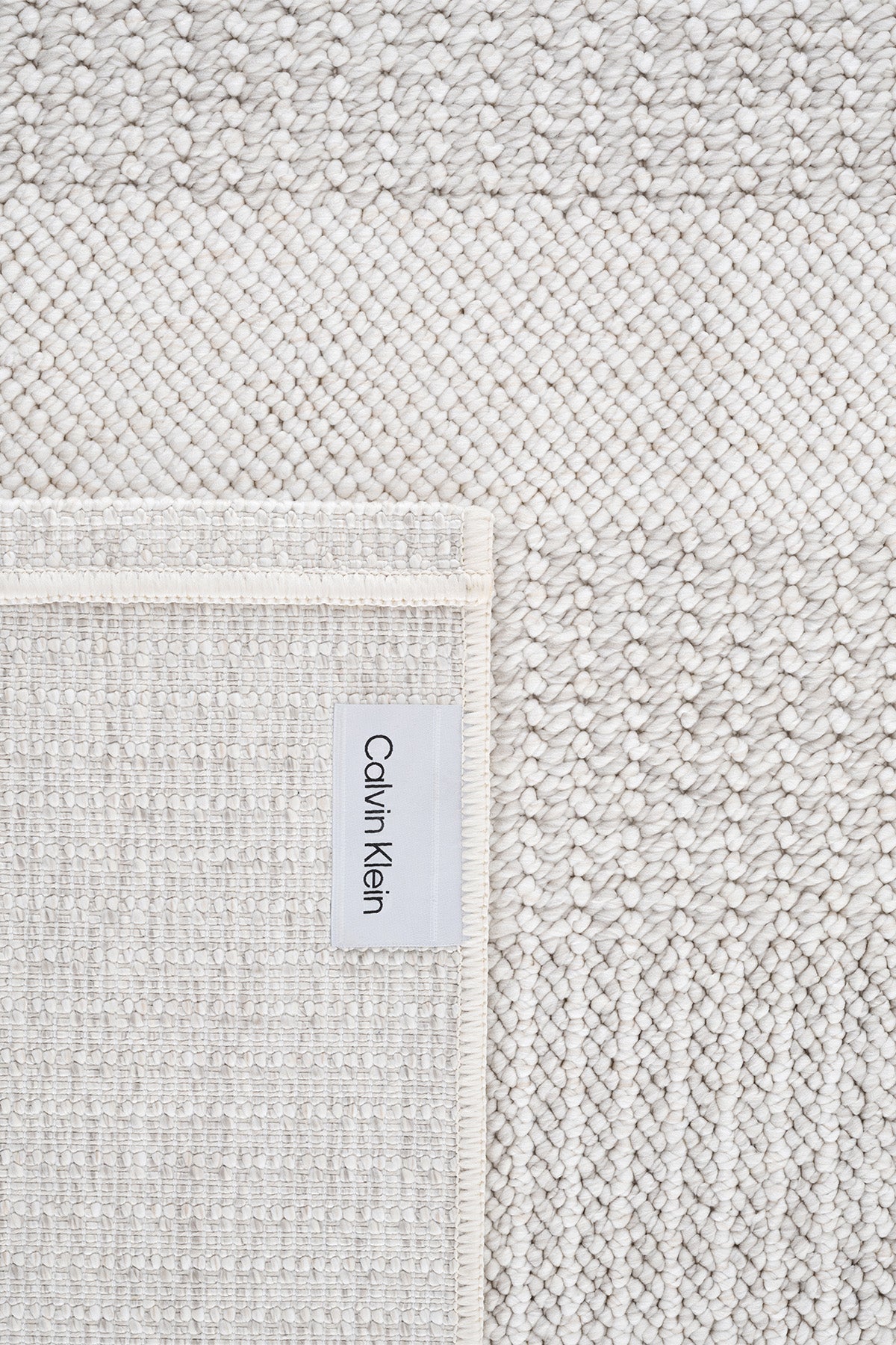 Calvin Klein Urban Luxe A2404B Krem Gri Halı