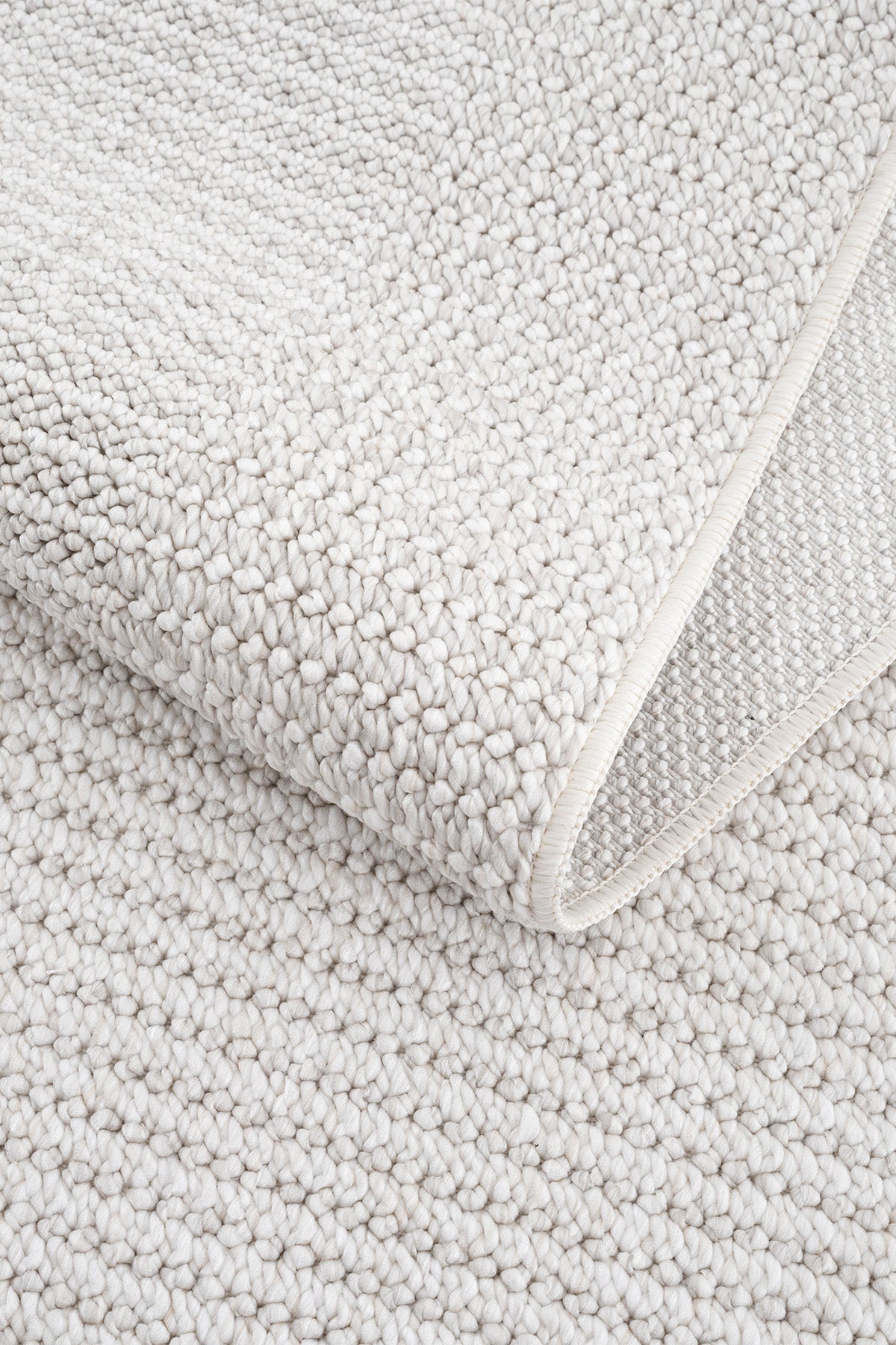 Calvin Klein Urban Luxe A2404B Krem Gri Halı