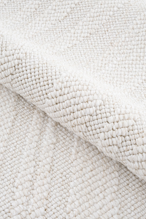 Calvin Klein Urban Luxe Krem Halı A2409A