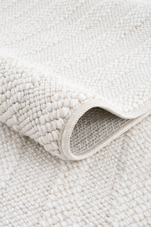 Calvin Klein Urban Luxe Krem Halı A2409A