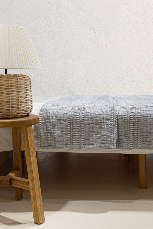 Assos Gri Çift Kişilik Yatak Örtüsü 230x250 5037