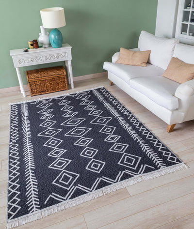 Duo Beyaz Siyah Çift Taraflı Yıkanabilir Dokuma Kilim 23000A