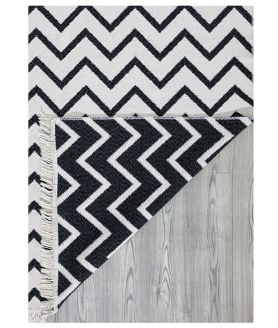 Duo Beyaz Siyah Çift Taraflı Yıkanabilir Dokuma Kilim 23002A