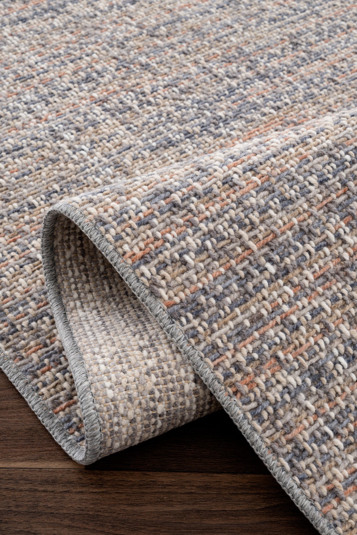 Calvin Klein Felt Multi Halı A5276E