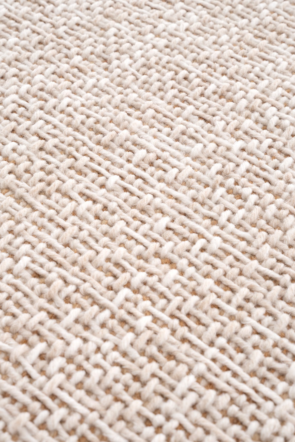 Calvin Klein Felt Krem Bej Halı A5276F