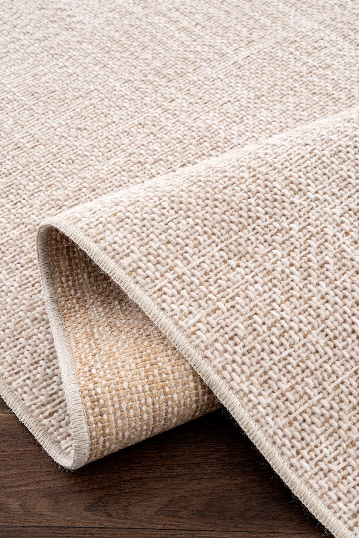 Calvin Klein Felt Krem Bej Halı A5276F