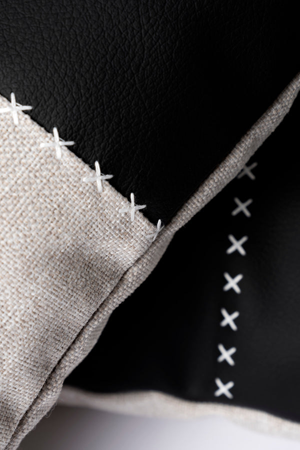 Ivy Soft Deri Siyah Kırlent Kılıfı 45X45 2548