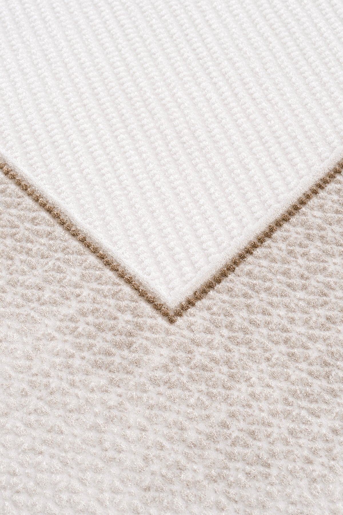 Koza Sedef Bej Terra Salon Halısı A3588D