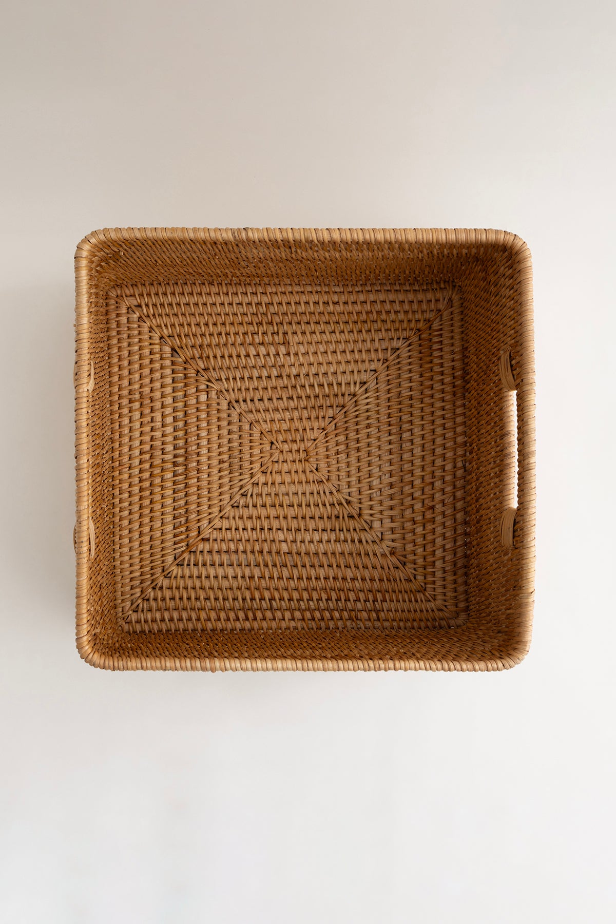 Meander Rattan Büyük Boy Saklama Kutusu & Dekoratif Sepet 34x32x17 cm 4583