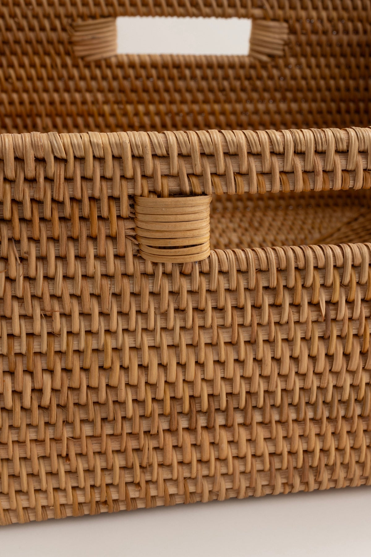 Meander Rattan Büyük Boy Saklama Kutusu & Dekoratif Sepet 34x32x17 cm 4583