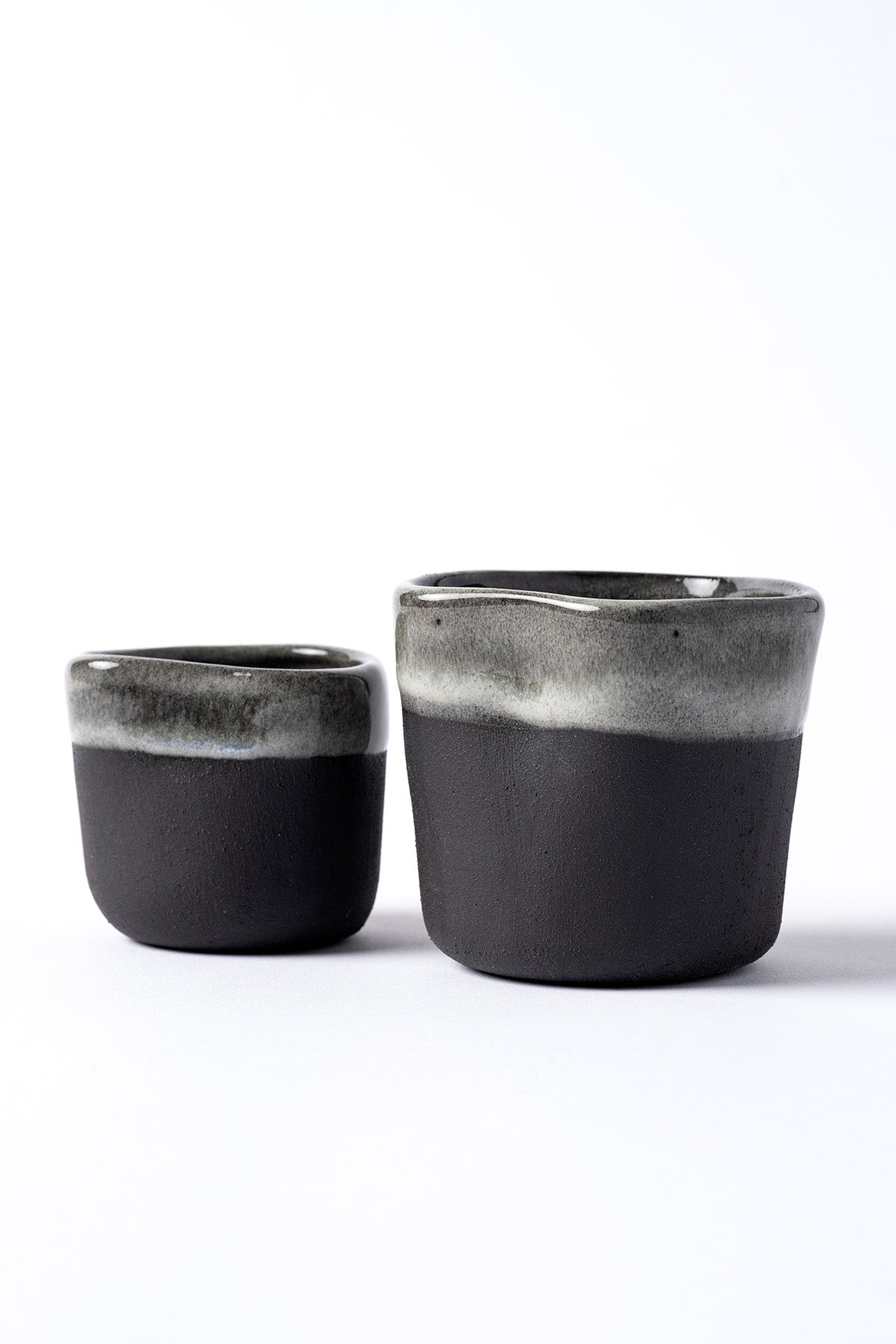 Must Siyah Beyaz El Yapımı 2 Li Mug 8634