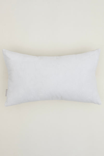 Pure Beyaz Krem Dekoratif Boncuk Elyaf İç Dolgulu Kırlent 30X50 4840