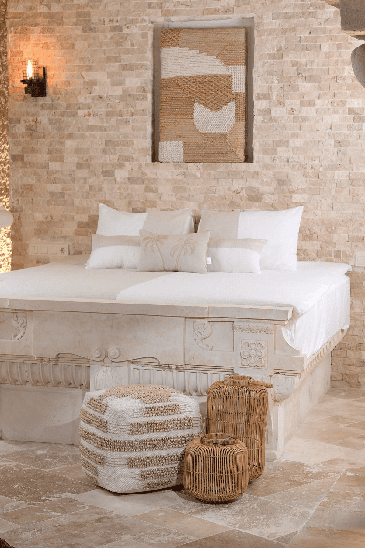 Pure Çizgi Detaylı Krem Natürel Puf 40X40 4275