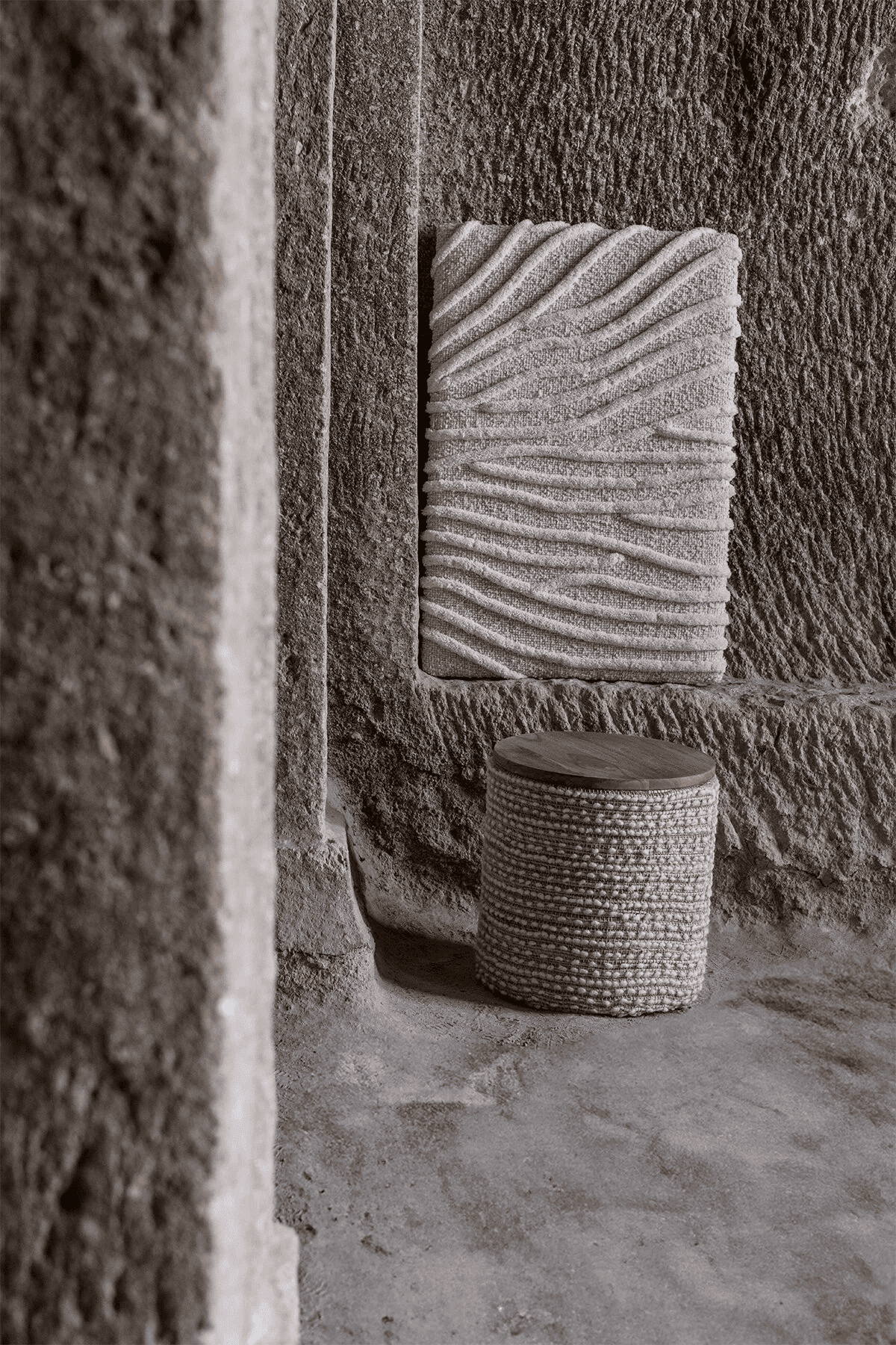 Pure Sandıklı Bej Krem Puf 40X50 4278