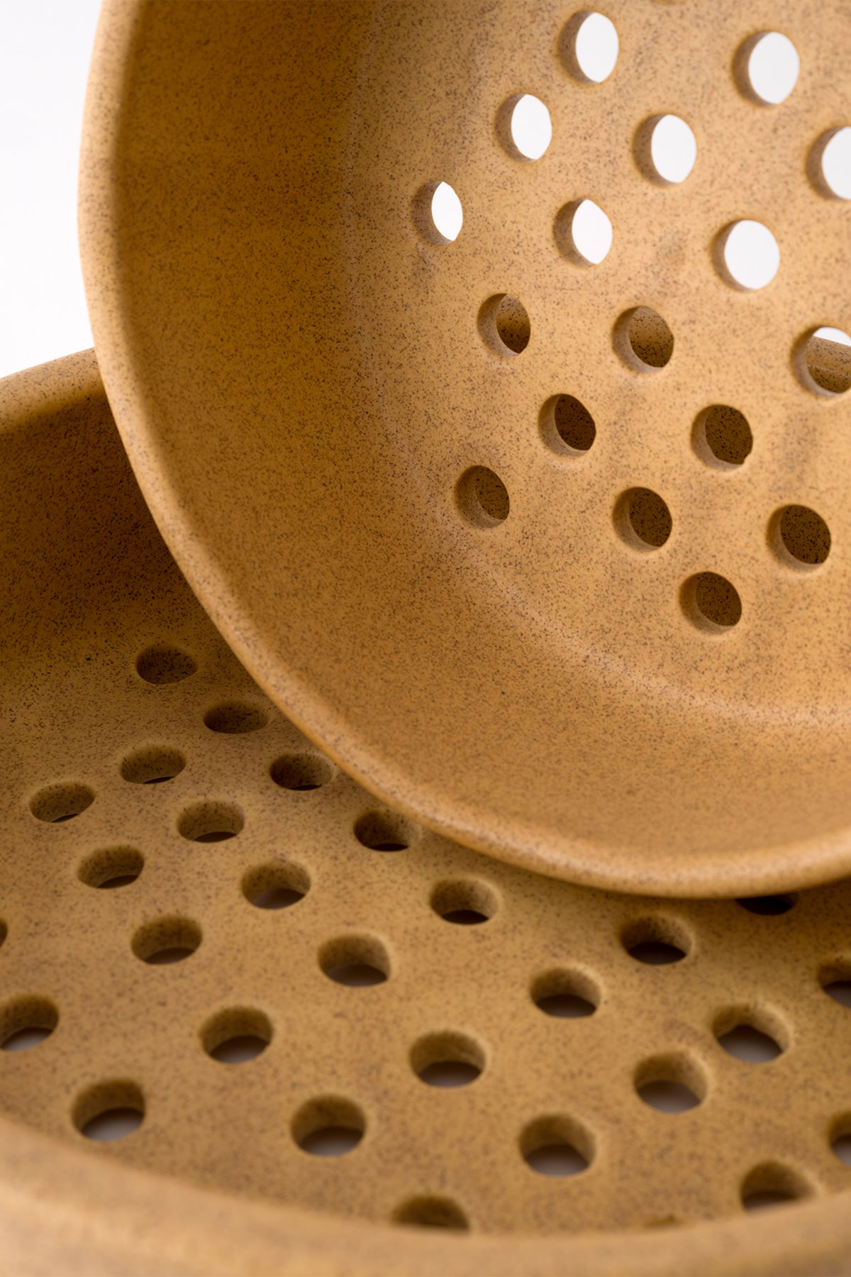 Sateen Bej Büyük El Yapımı Dekoratif Süzgeç 8603