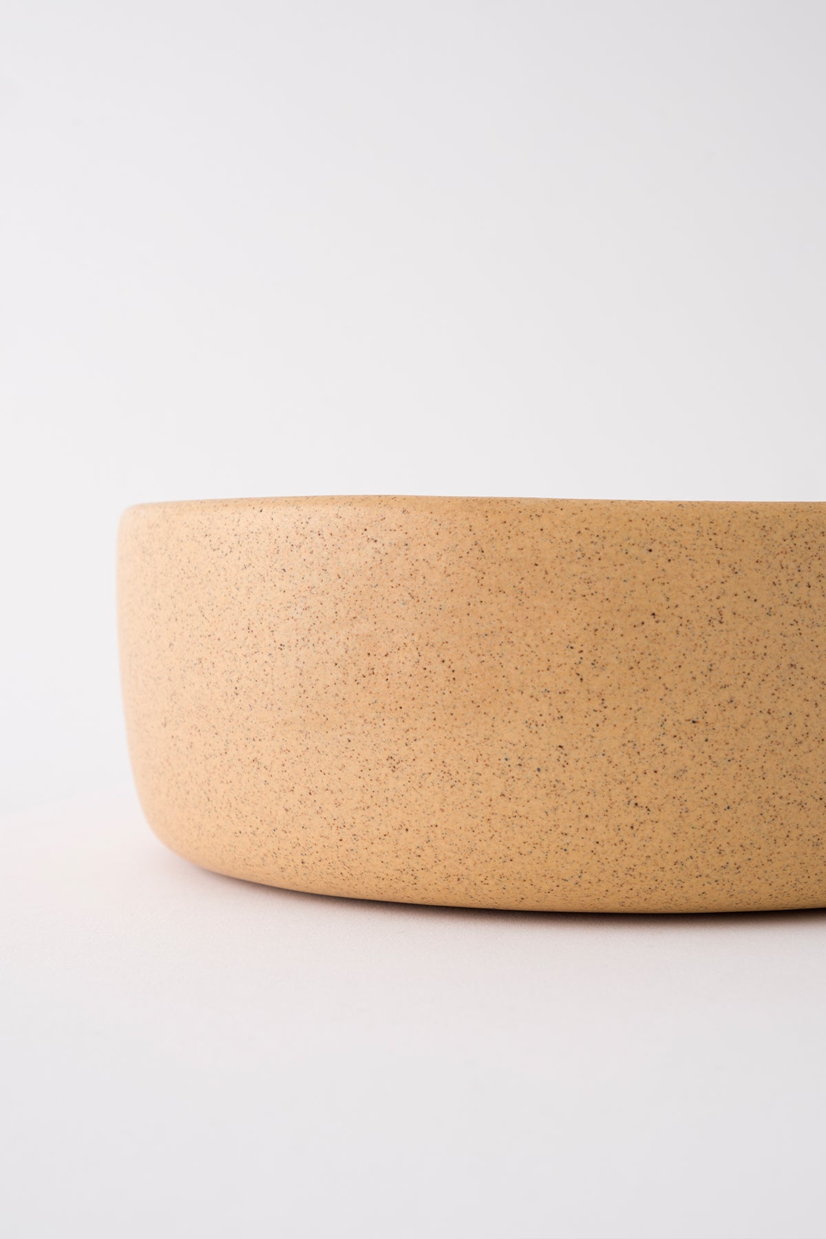 Sateen Mat Bej Kırçıllı El Yapımı Sunum Kasesi 8620