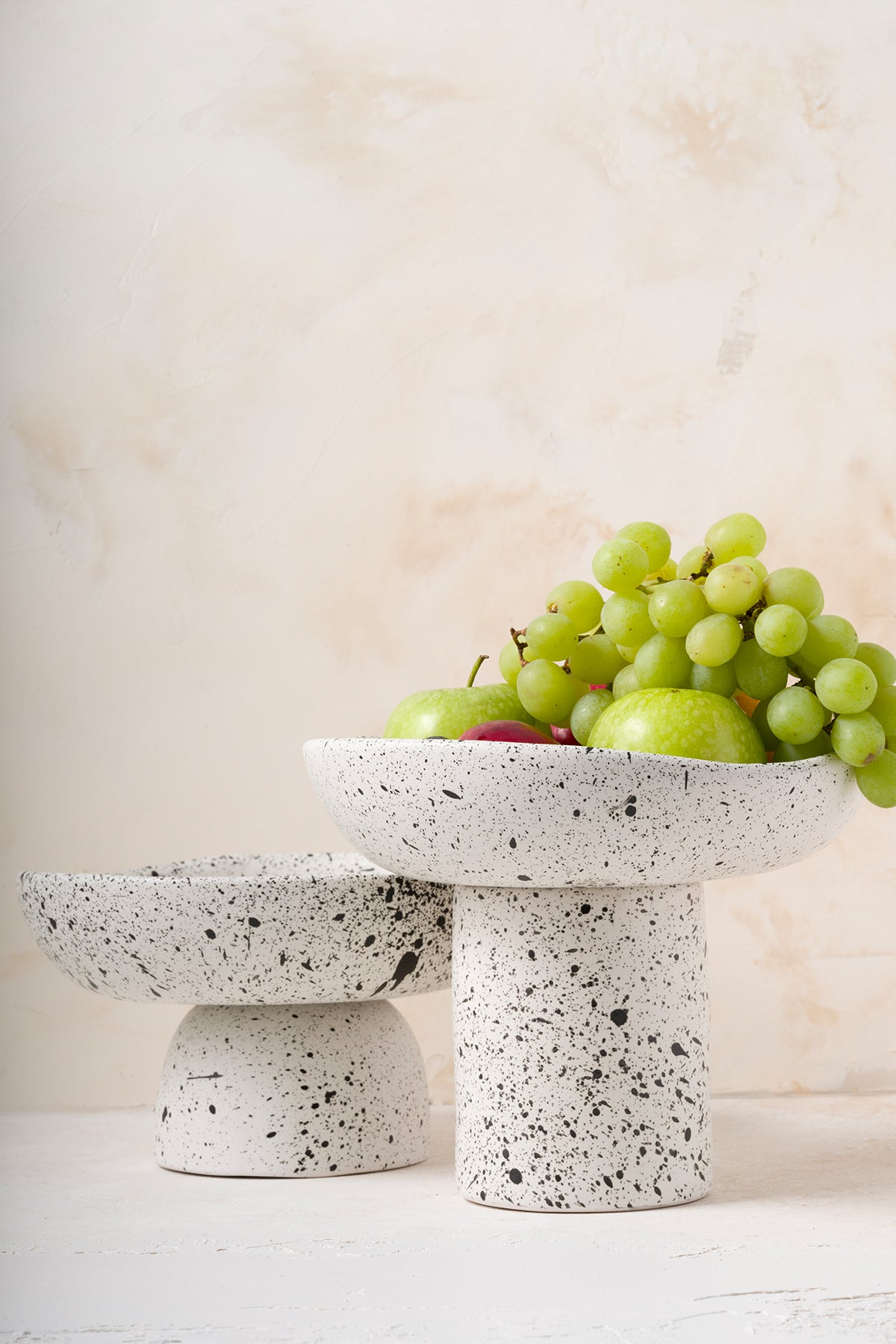 Sateen Mat Beyaz Kırçıllı Ayaklı El Yapımı Büyük Sunum Kasesi 8616