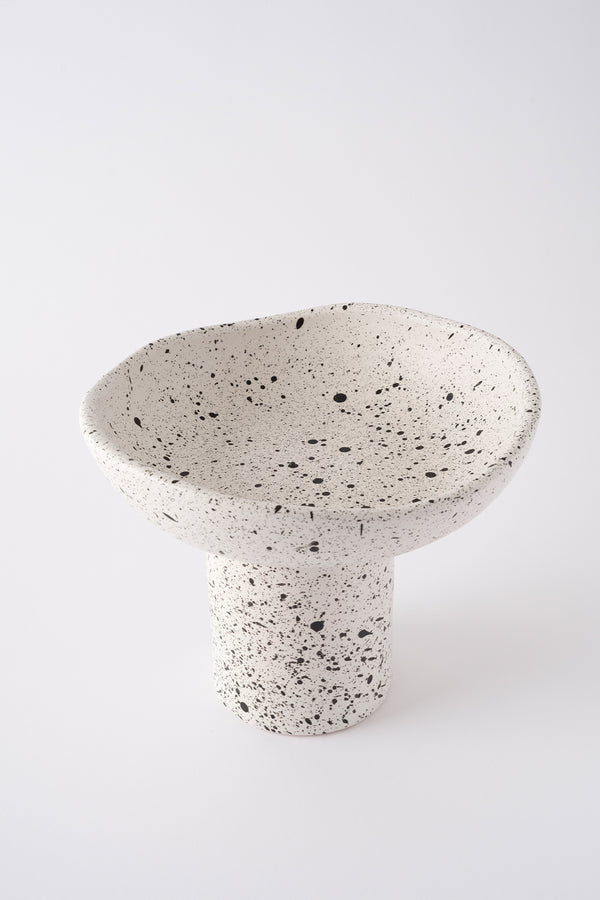 Sateen Mat Beyaz Kırçıllı Ayaklı El Yapımı Büyük Sunum Kasesi 8616