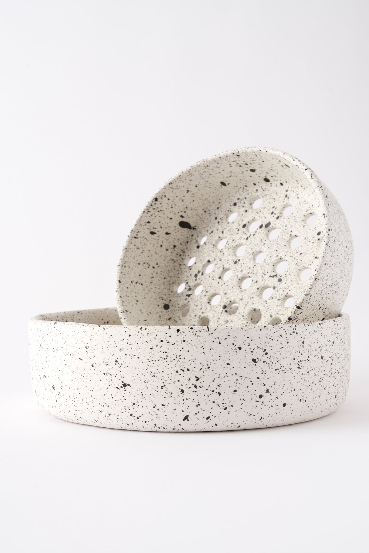 Sateen Mat Beyaz Kırçıllı Büyük El Yapımı Dekoratif Süzgeç 8604