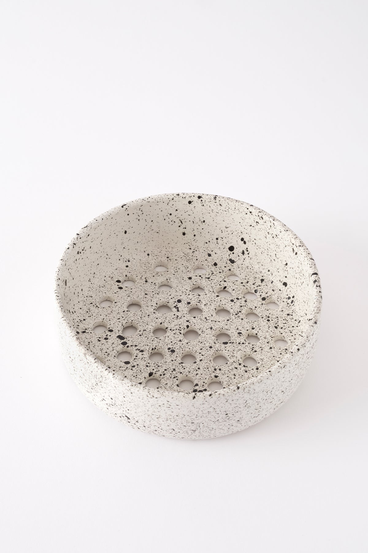 Sateen Mat Beyaz Kırçıllı Küçük El Yapımı Dekoratif Süzgeç 8602