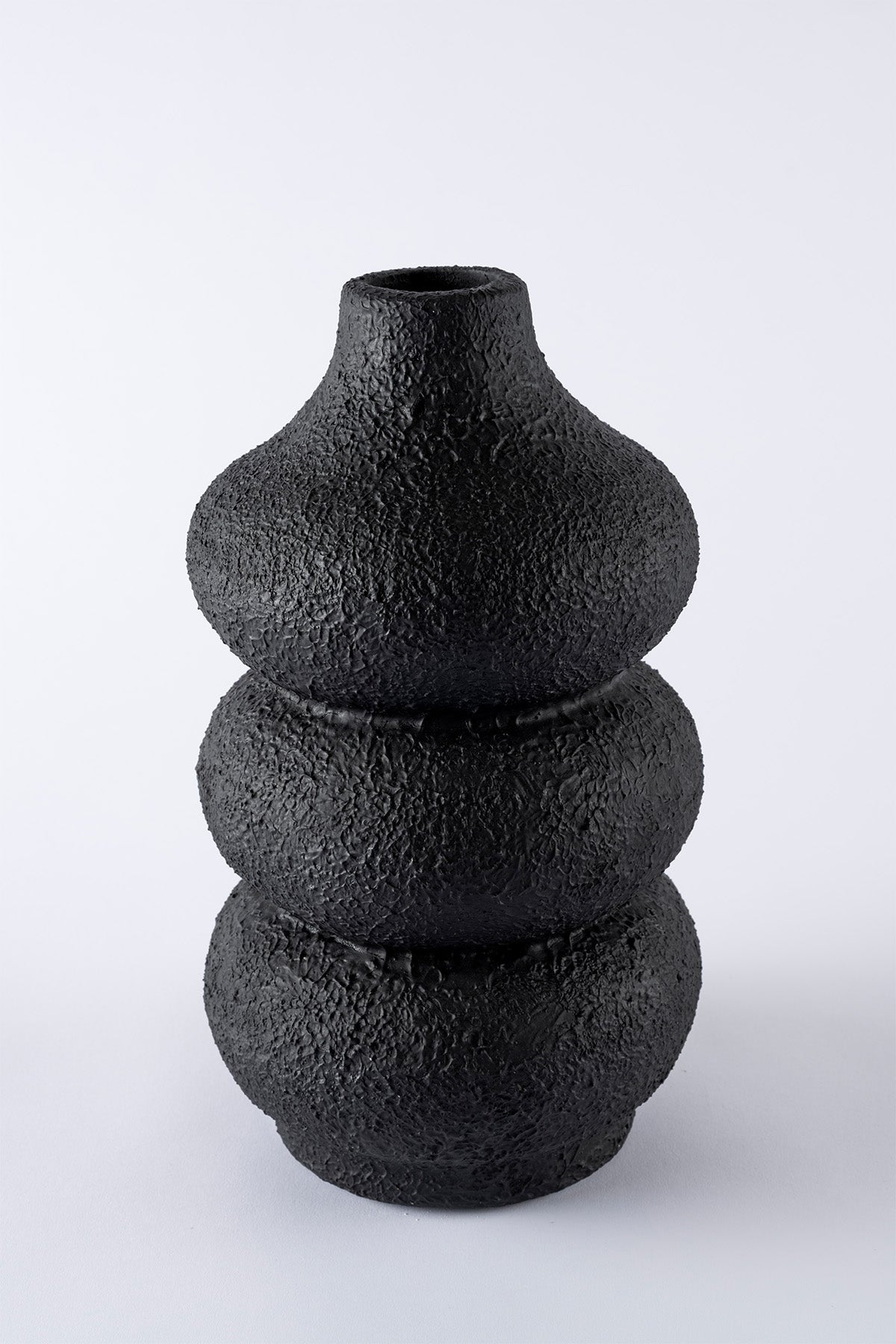 Savia Seramik Siyah Uzun Vazo 10134