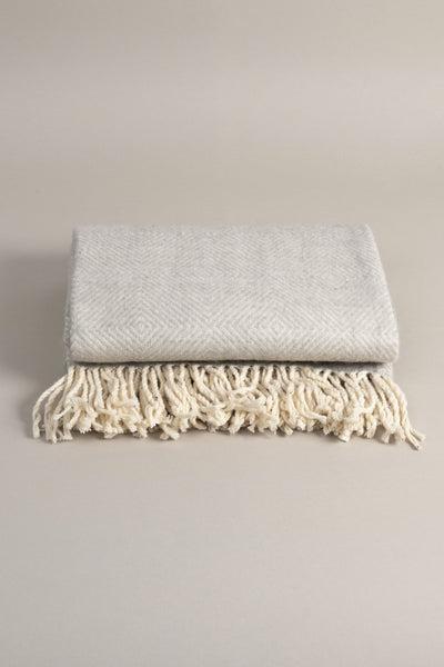 Suez Gri Beyaz Yün Tv Battaniyesi 91247 130x170 cm