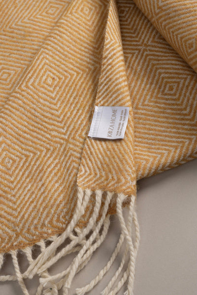 Suez Hardal Beyaz Yün Tv Battaniyesi 91250 130x170 cm