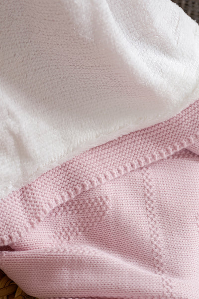 Toffy Toz Pembe Harf İşlemeli Örgü Bebek Battaniyesi 100X100