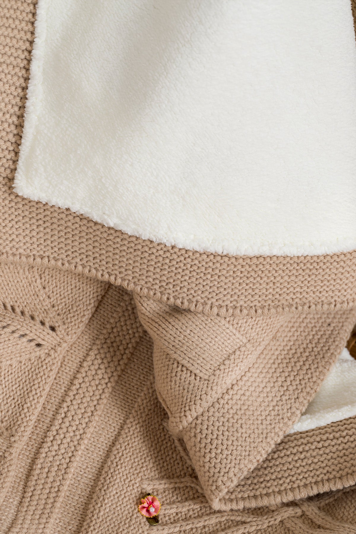 Toffy Vizon Çiçekli Örgü Bebek Battaniyesi 100X100