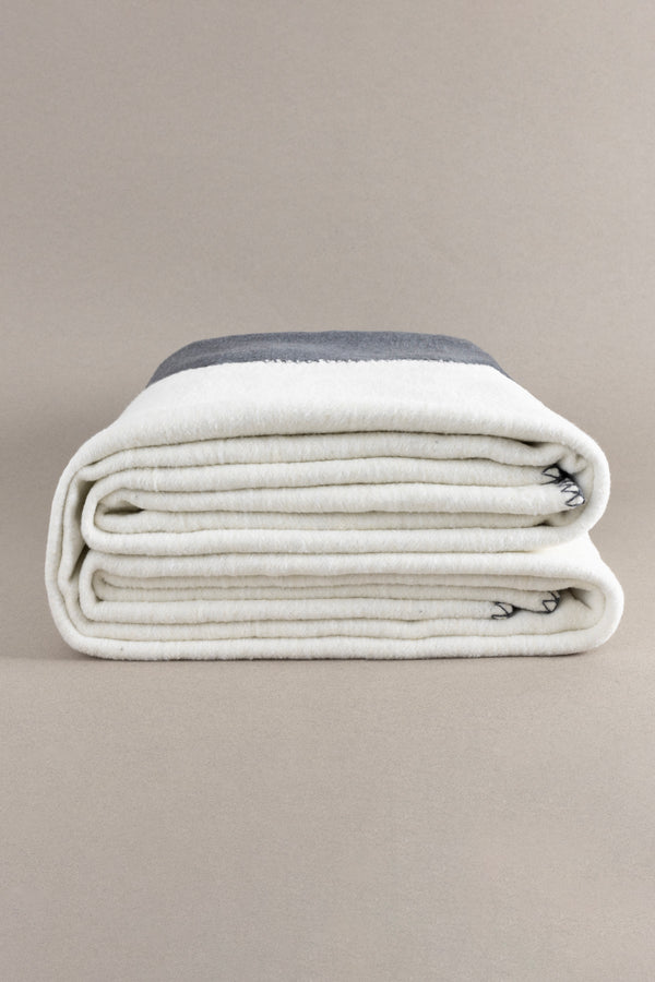 Twin Battaniye Soft Pamuklu Çift Kişilik Battaniye Antrasit Krem 200 x 220 5013A