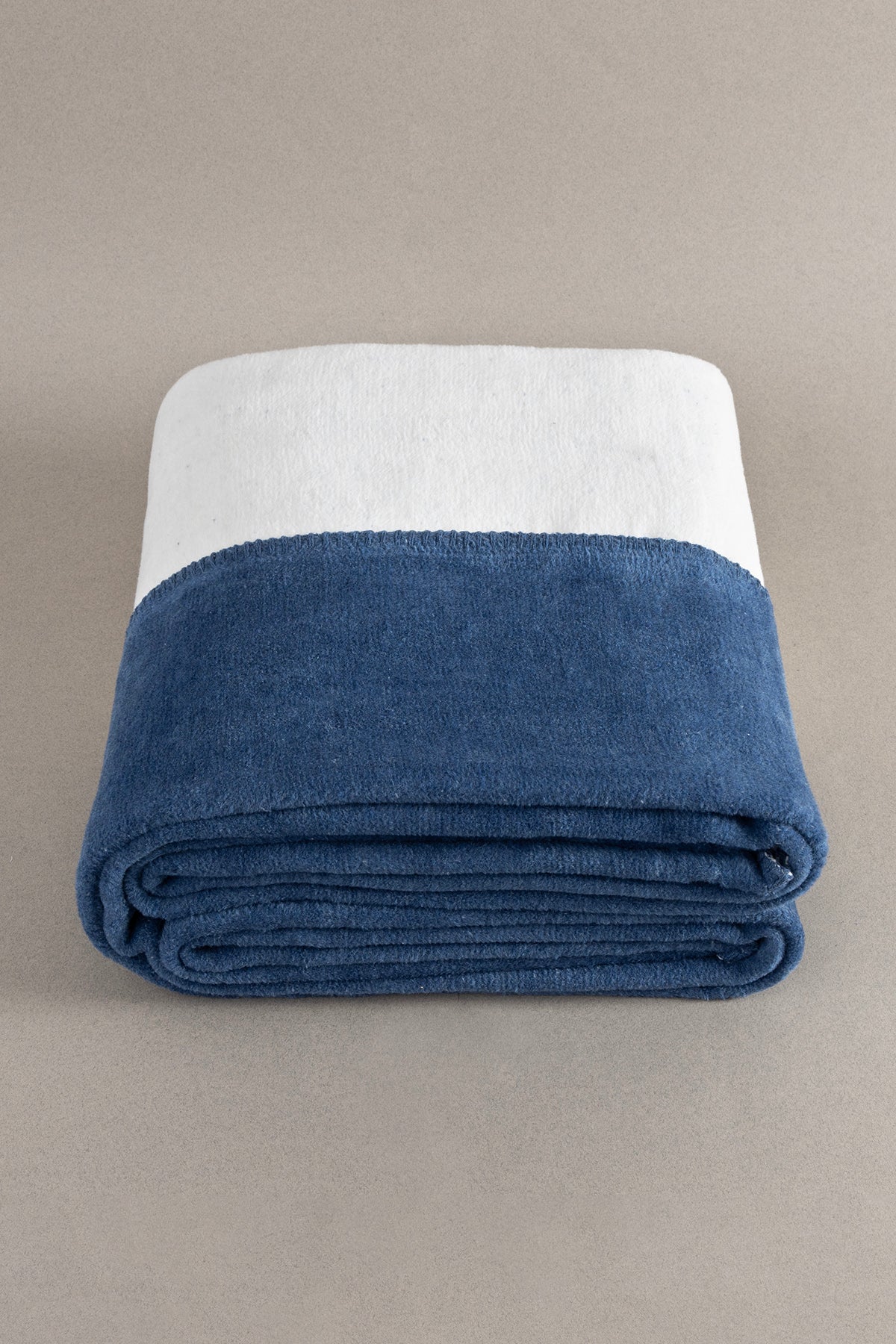 Twin Soft Pamuklu Tek Kişilik Battaniye Mavi Krem 150 x 200 5005A