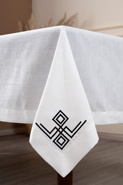 Valeri Siyah Nakışlı Masa Örtüsü 160X260 2564